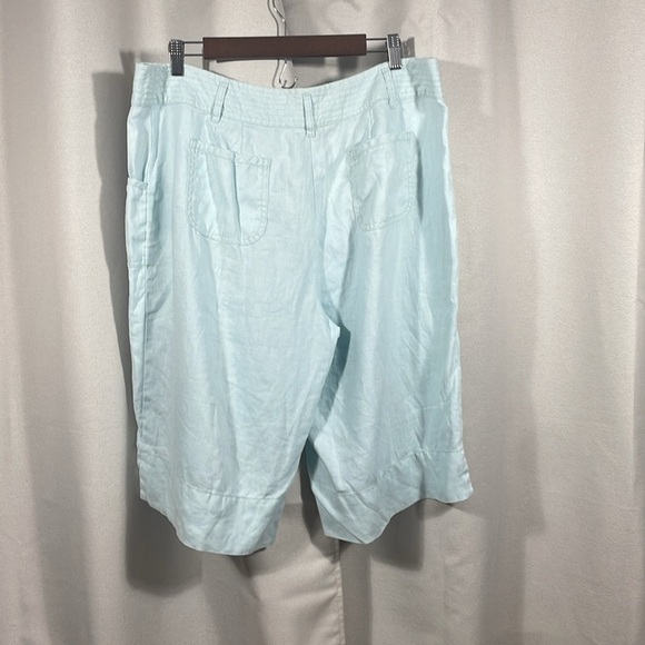 J.Jill light Blue linen Lightweight shorts - Picture 2 of 6